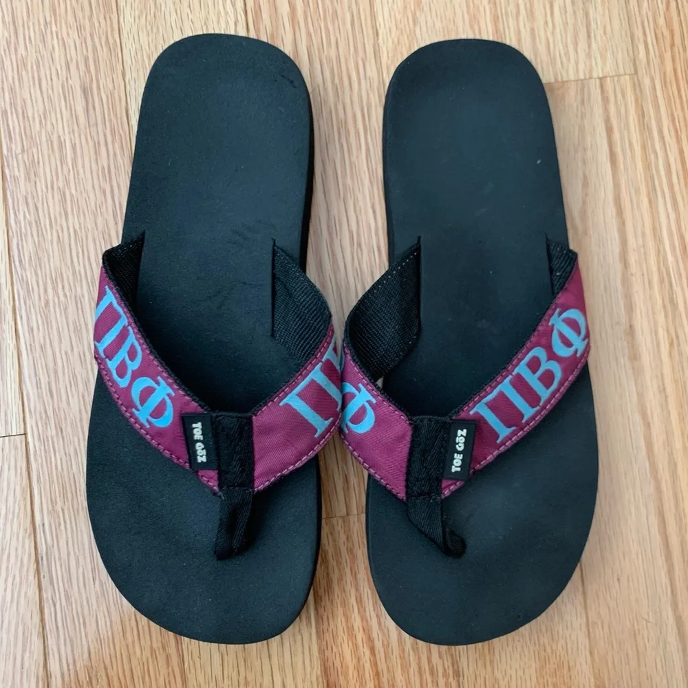 Pi Beta Phi Sorority Flip Flop Sandals - Women’s Size 7 / 37 - Toe Goz EUC - Picture 1 of 16